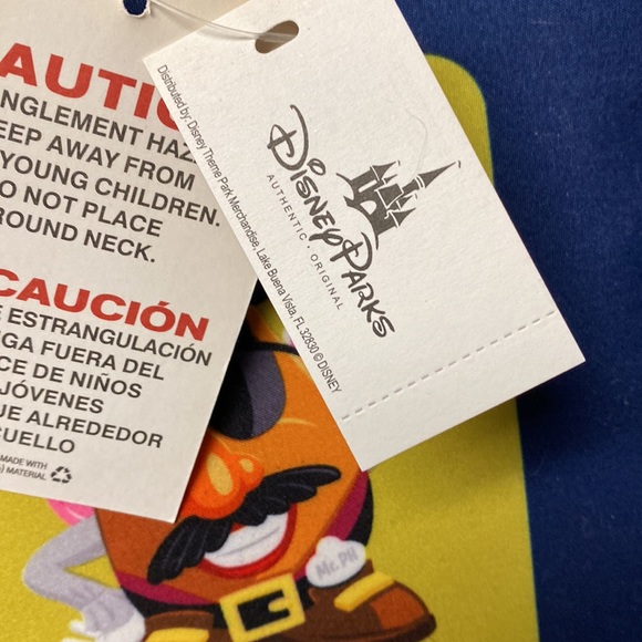 Two Walt Disney totes, NWT - Picture 11 of 11